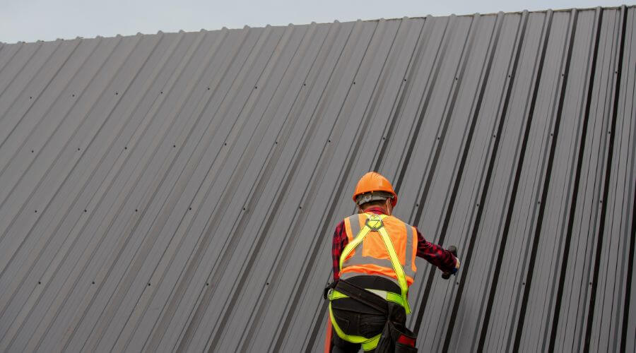Professional metal roof installation services in Stockholm, SD